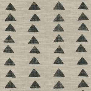 FOSSIL NOMADIC TRIANGLE